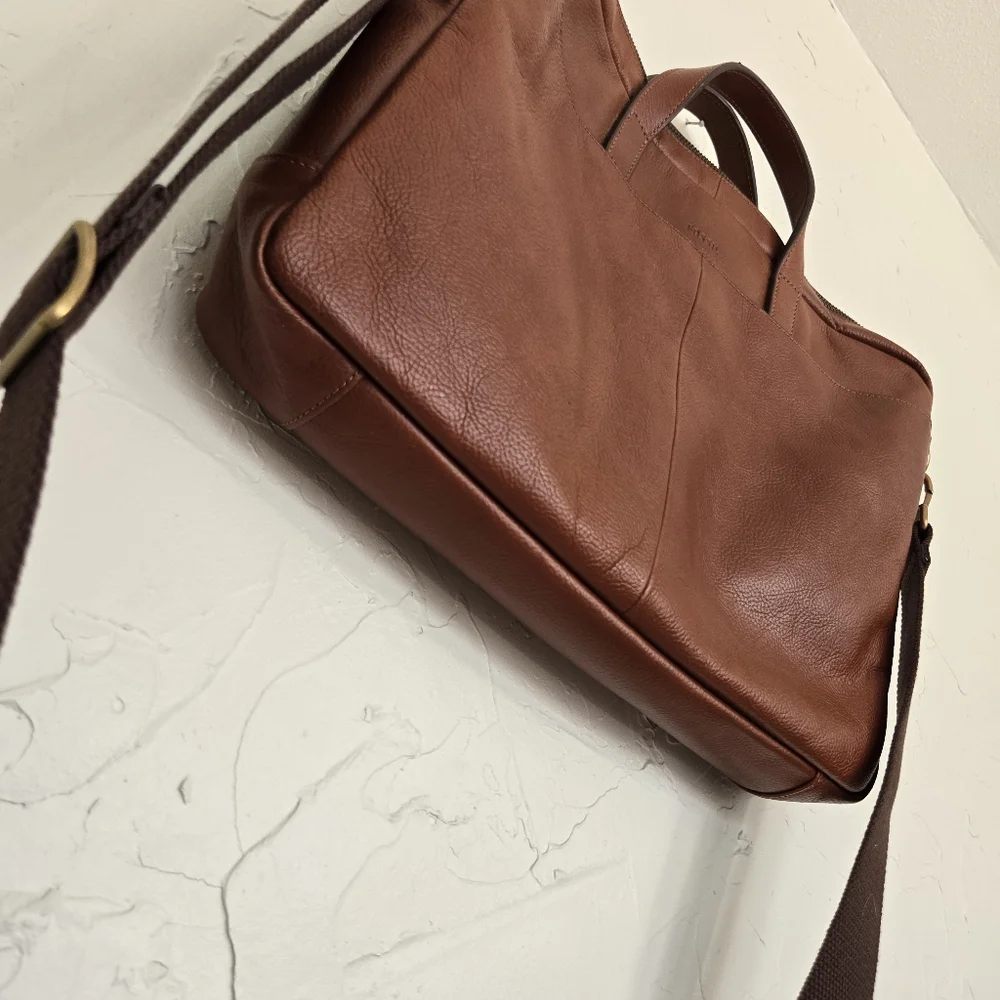 FOSSIL Leather Chesnut Brown Briefcase
